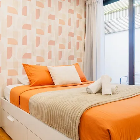 Апартаменты Modern 3-bedroom - Near Arroios Metro