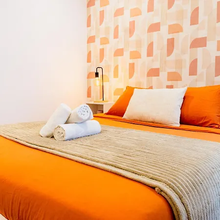 Апартаменты Modern 3-bedroom - Near Arroios Metro *